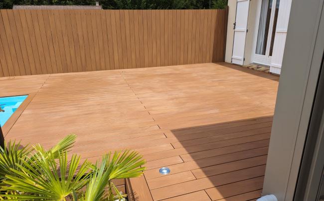 Spécialiste de la pose de terrasse bois, composite et carrelage à Meaux 77