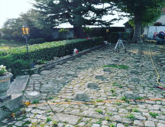 Construction et pose d'une terrasse en bois mélèze de 100m² à Meaux (77)