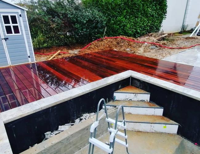 Pose d'une terrasse en bois exotique IPE à Bailly-Romainvilliers (77)