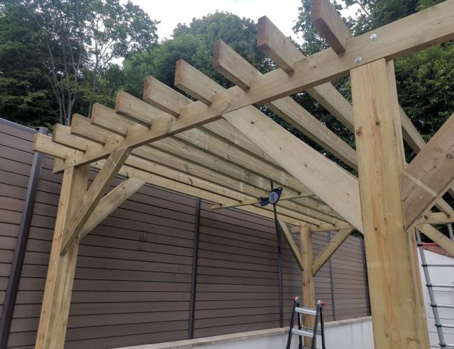 Pergolas et terrasse en pin Thorigny sur Marne (77)