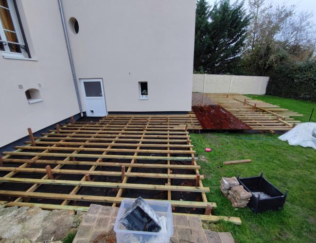 Construction de terrasse en bois Magny le Hongre (77)