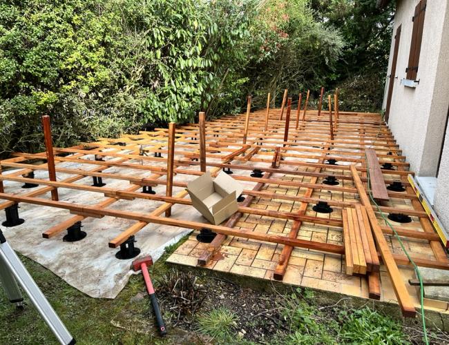 	2.	Woodpecker : Expert en installation de terrasses en bois en Seine-et-Marne