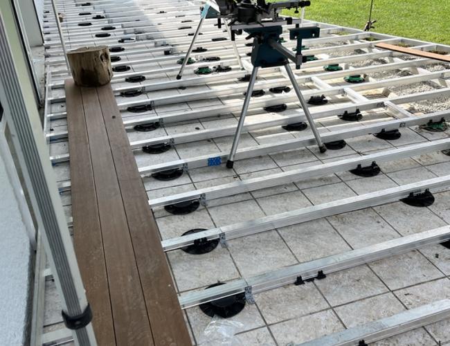 Pose de terrasse en bas Composite en Seine-et-Marne Expert et qualité